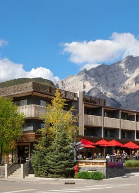 Banff Aspen Lodge Thumbnail