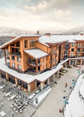 Sutton Place Hotel Exterior